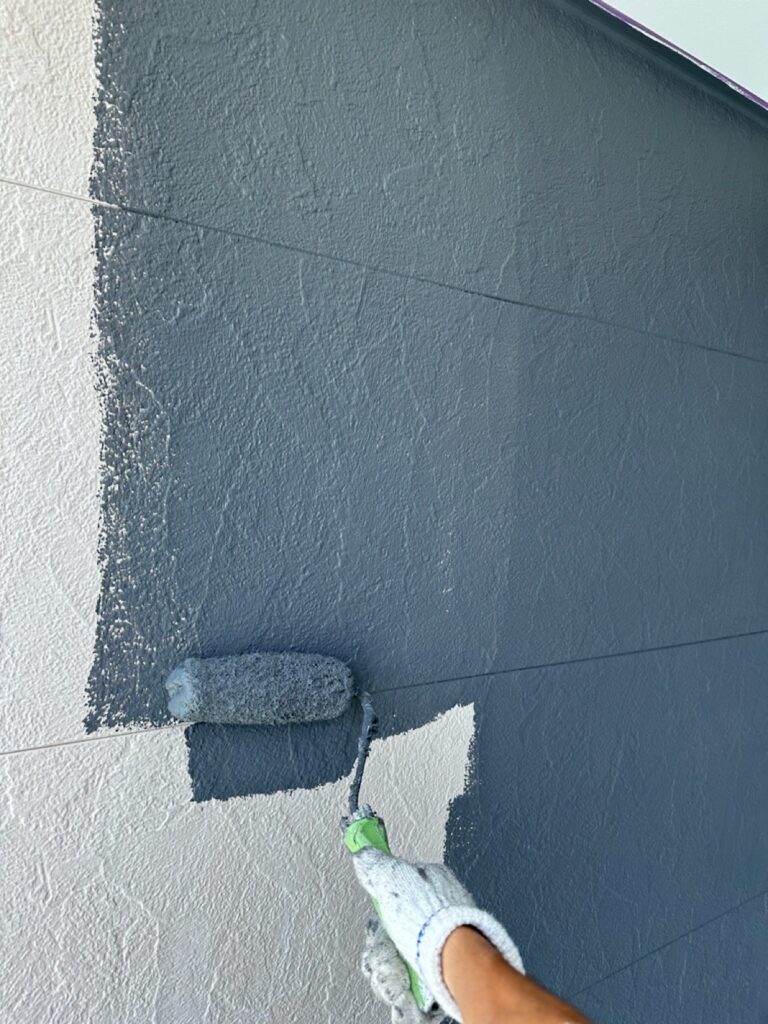 外壁中塗り（N40）