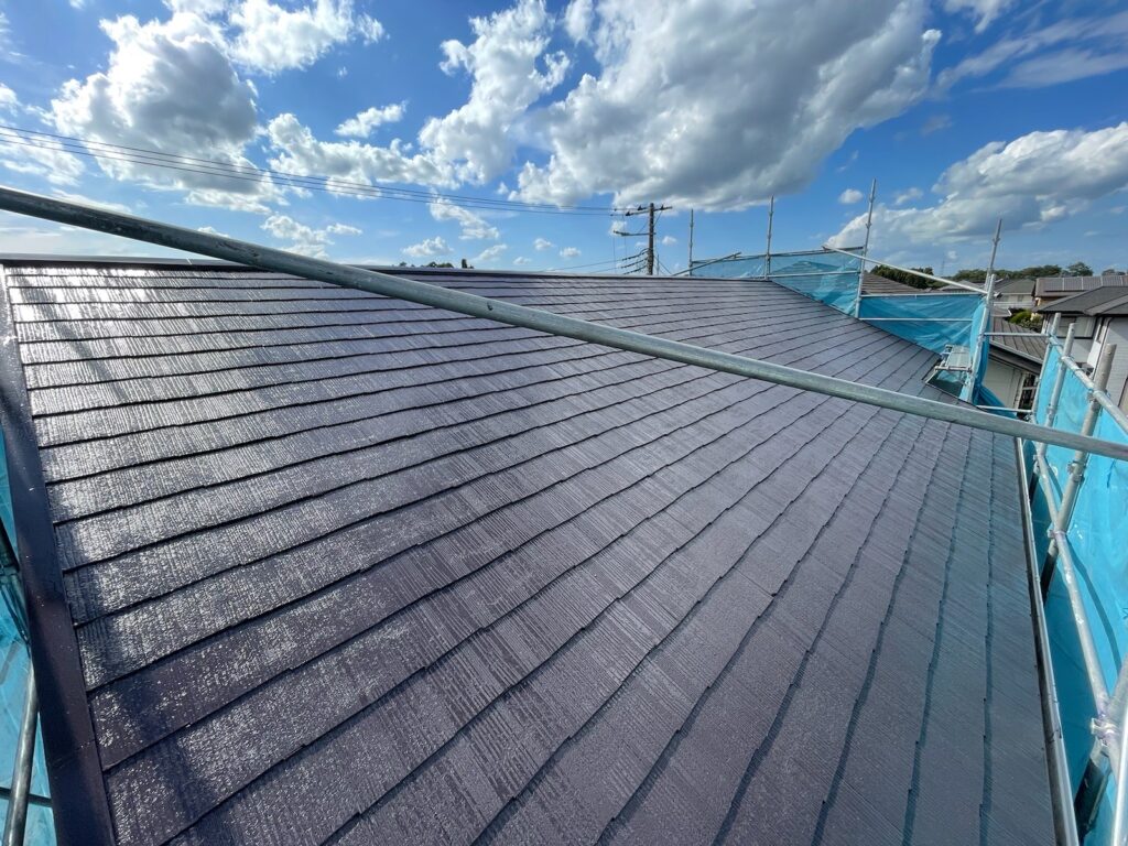 屋根上塗り（完了）