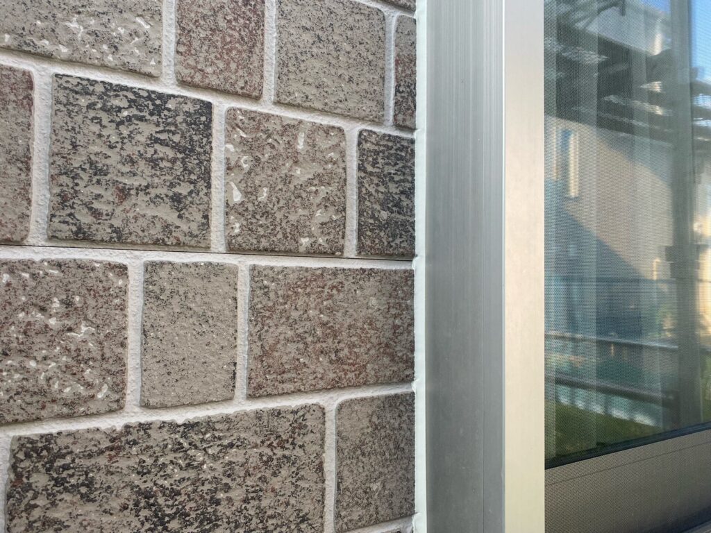 サッシ周りコーキング（完了）