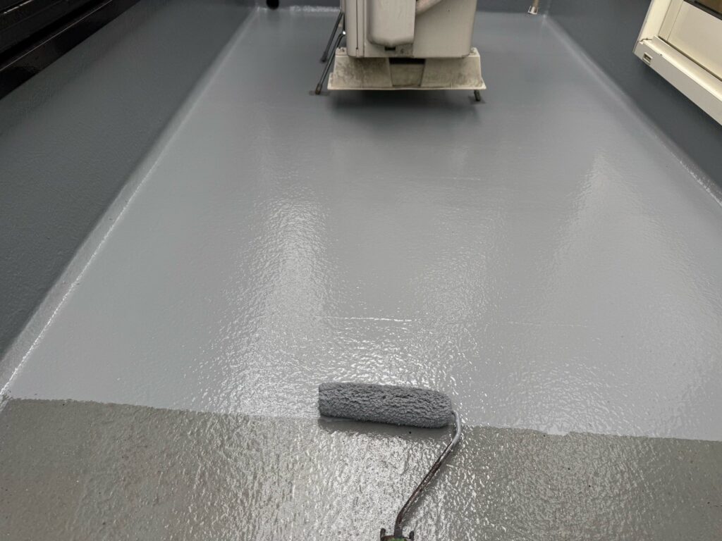 ベランダ床：トップコート