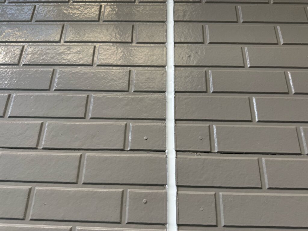 目地コーキング（完了）