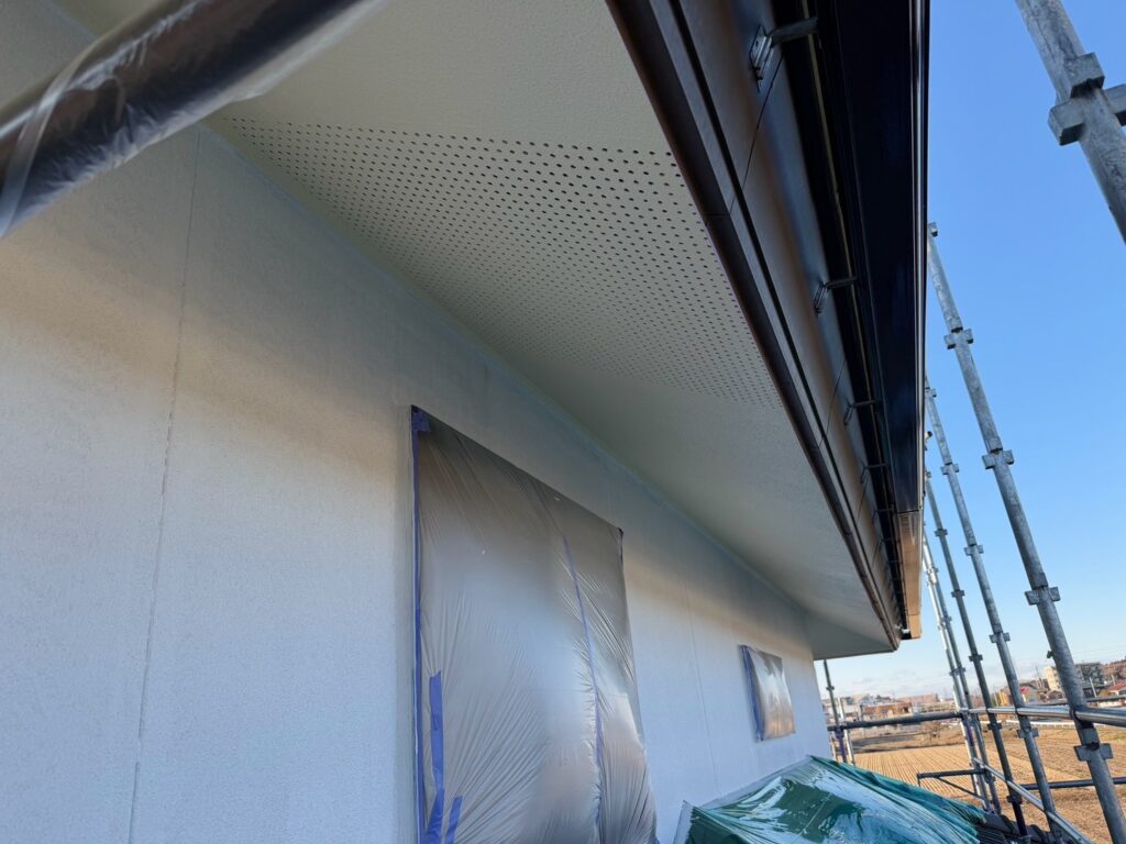 軒天上塗り<br />
