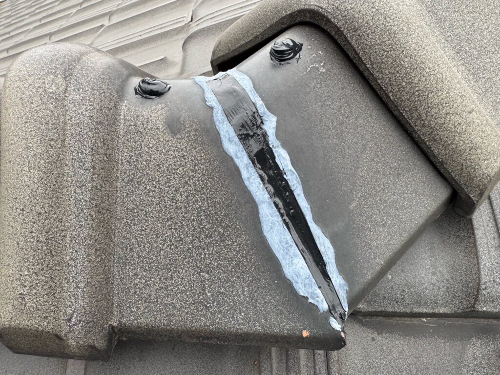 施行完了<br />
コーキングにて防水処理を行いました。