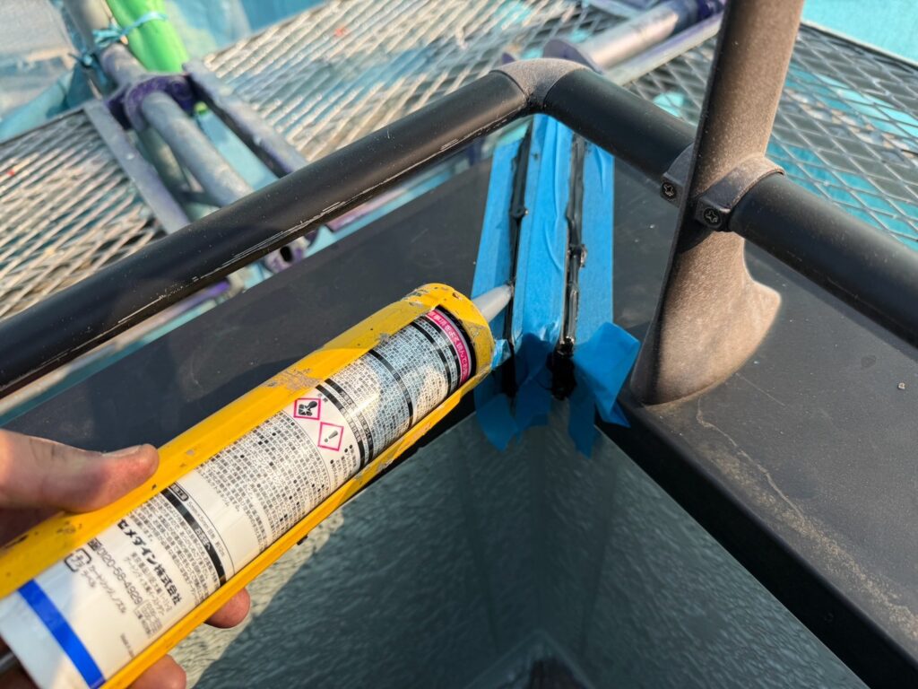 ベランダ手摺りの防水処理