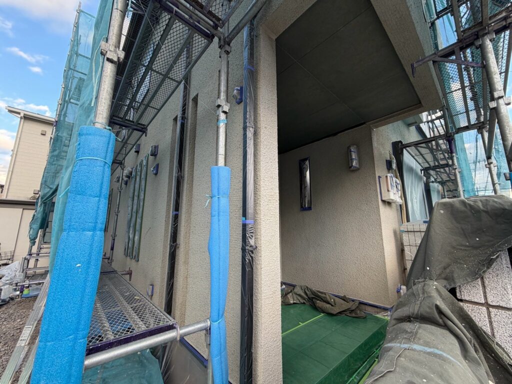 外壁下塗り1回目<br />
（完了）